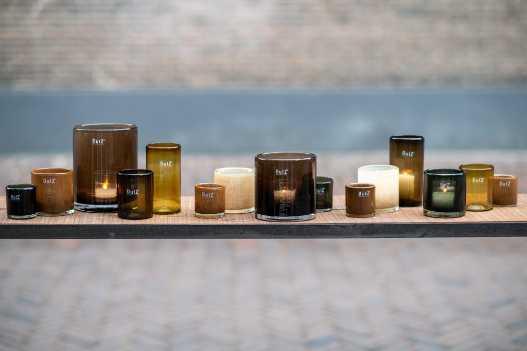 DutZ_glass_cylinders_brown_tones_5